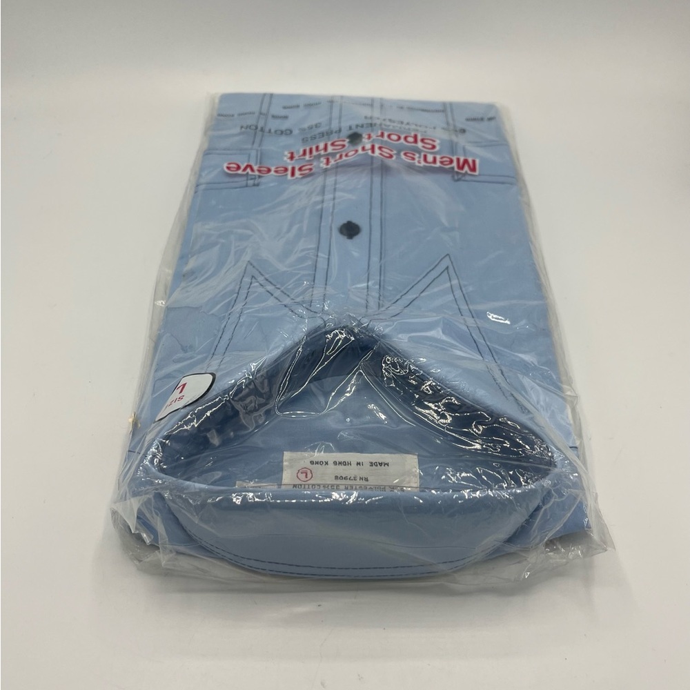 Vintage Light Blue Men's Short Sleeve Sport Shirt - Picture 4 of 6